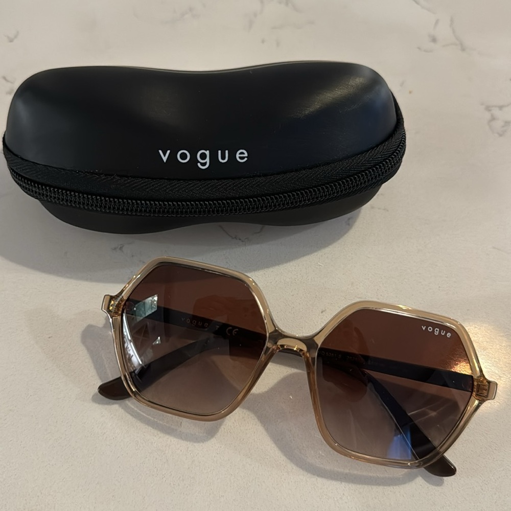 vogue sunglasses